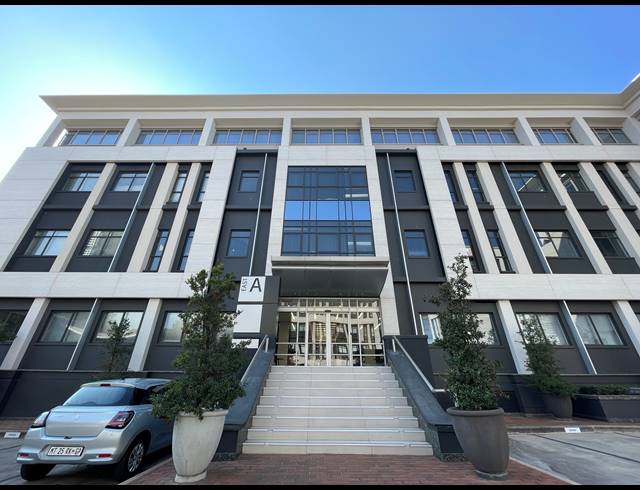 294M² OFFICE TO LET IN SANDTON CENTRAL
